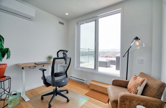 Bright 2-Floor Penthouse Condo with Parking
