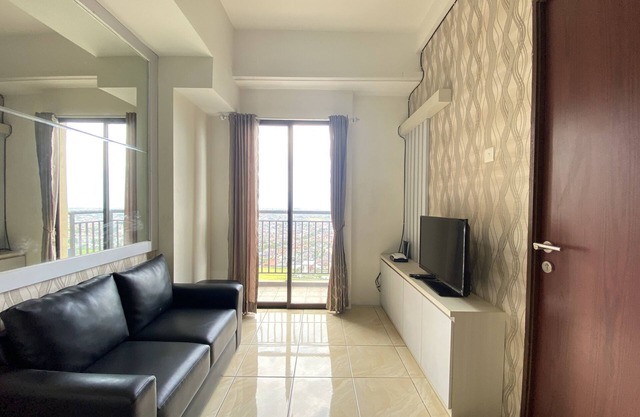 Bright 2Br At Tamansari Panoramic Apartment