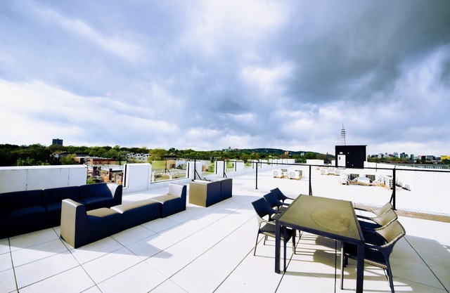 Bright*2BR*Feeling at home *1G Wi-Fi*gym*parking