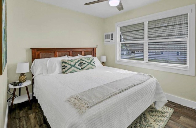 Peaceful 2BR with Wi-Fi in Safety Harbor