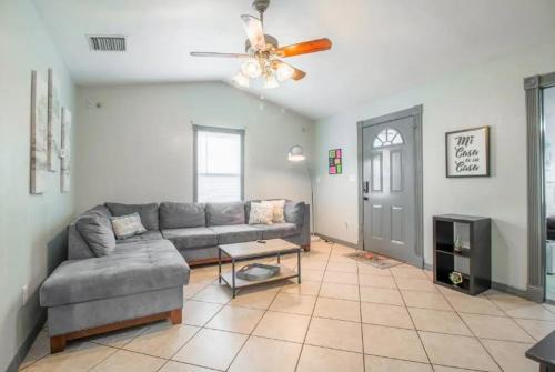 Bright 3br2ba Retreat Comfort & Big Savings