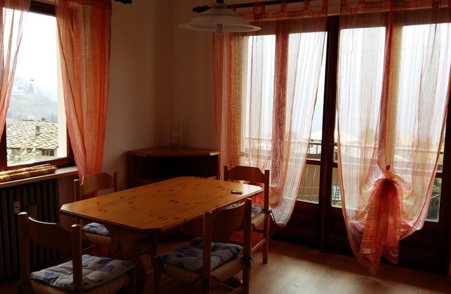 BRIGHT ACCOMMODATION