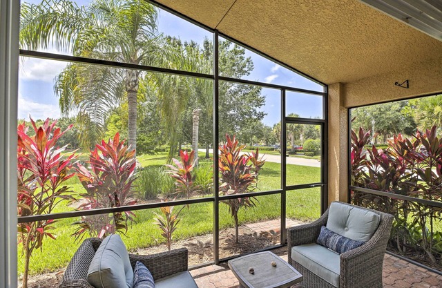 Bright & Airy Fort Myers Home w/ Pool Access!