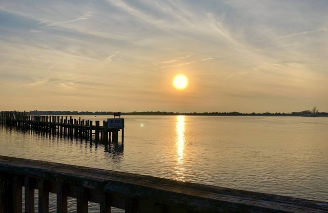 Helle und luftige Duplex-Bucht mit Blick auf die Barnegat Light