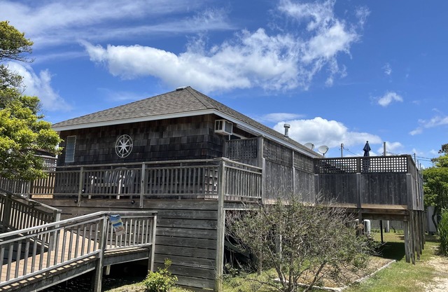 Helle und Breezy Beach House in Ocean Bay Park