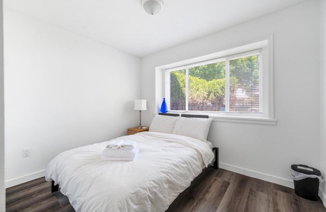 Bright and Cozy Home in Quiet Neighborhood