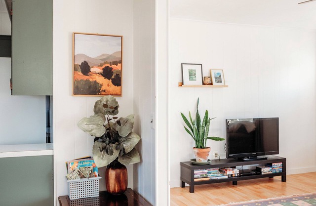 Bright and peaceful 3 bedroom minutes from the Eleven Point River