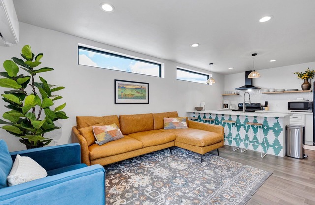 Bright and Relaxing 2-bedroom house with AC, WiFi in Missoula