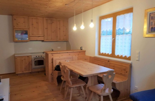 Bright Apartment Near Thermal Springs
