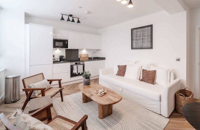 Bright Apartment in Chester's Heart