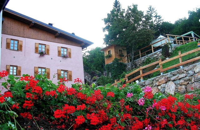 Helle Wohnung in der Landschaft des Adamello Brenta