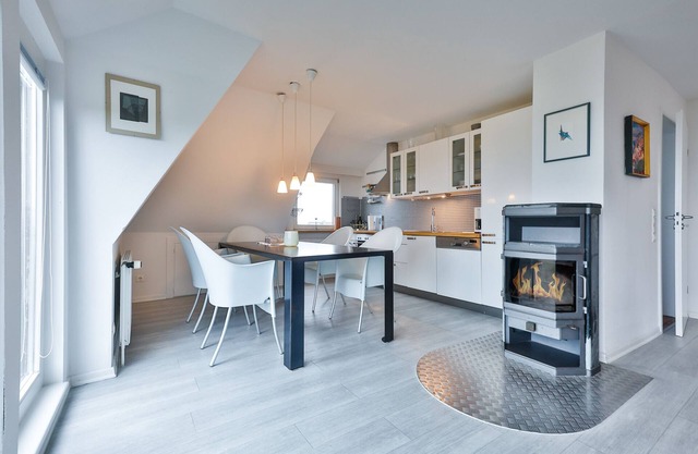 Helle Wohnung über zwei Ebenen mit atemberaubenden Blick auf die Nordsee.