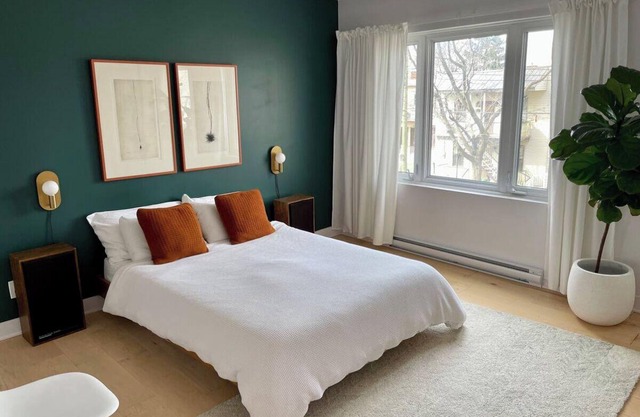 Bright, calm, and modern apartment