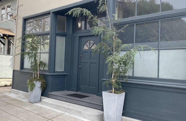 BRIGHT,CLEAN,MODERN-Perfect for Work, Getaway, Ask RE discount for Extended stay