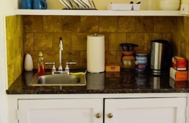 Bright & comfy motel unit in The Catskills (#3)