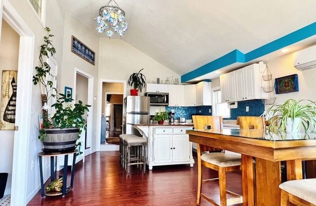 Bright Home Schritte vom Strand und Boardwalk!