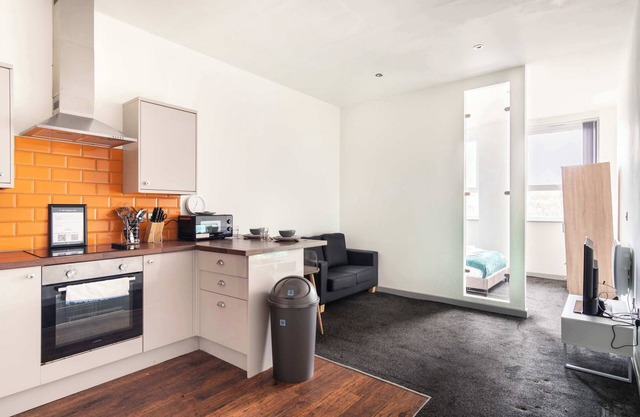 Central Blackburn Convenient 1 Bedroom Apartment