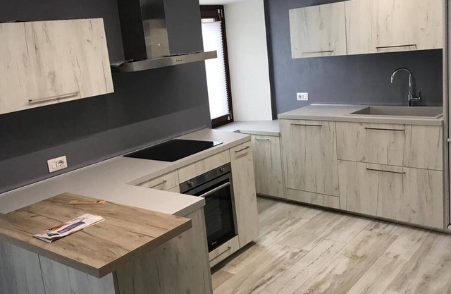 Helle neu renovierte Wohnung