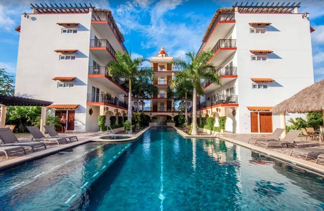 Helle Eco-Chic Gated Boutique Villa, Schritte zum Surfen Break, tolle Ausstattung