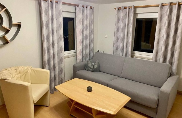 Helle Ferienwohnung (40 m2) im Obergeschoss - Ausgangspunkt für erholsame Wanderungen