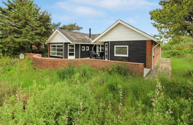 "Brigida" - 500m from the sea by Interhome