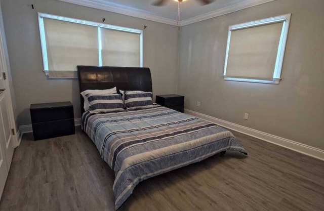 Brilliant 4-bedroom house with AC in Lynn Haven