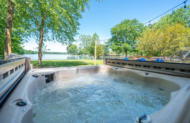 Bring the whole family to this great place with lots of room for fun. The five bedroom, 2.5 bathroom