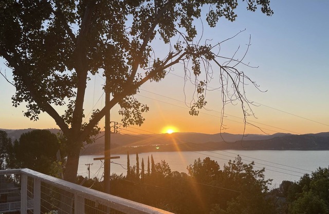 Bring your whole family to enjoy this view ⚓️