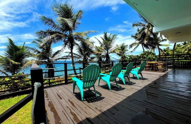 Brisa Marina Beach House 681 Islote, Arecibo PR
