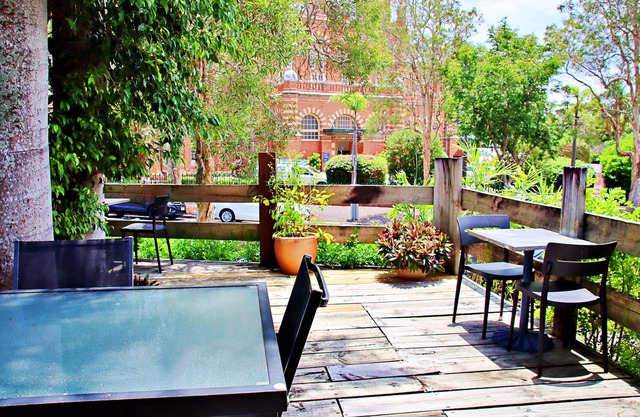 Brisbane Manor Hotel