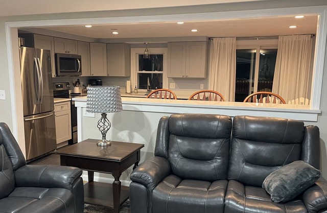 Bristol Getaway in Quiet Family Neighborhood