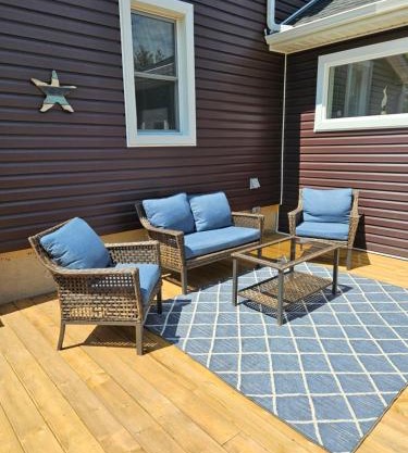 Britannia B + B