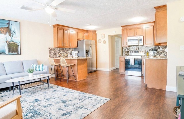 Brockway · Cozy JAX Beach Home: Close to Beach/Mayo/UNF