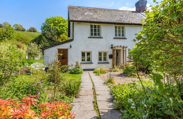 Brookside Cottage - Luxborough