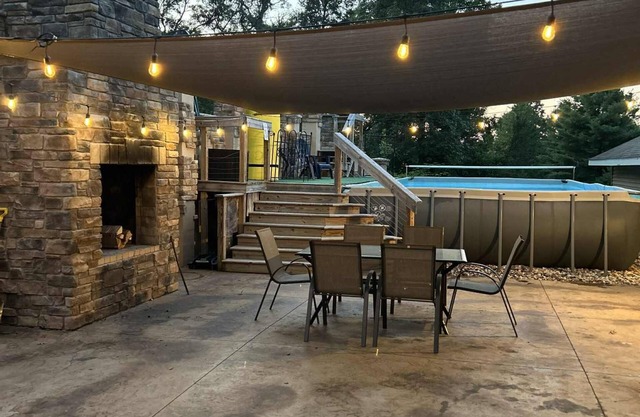 Brown Bear Cottage 3 Bedroom Pet Friendly Home Near Sand Valley & Lake Arrowhead