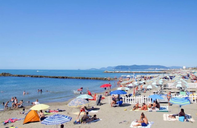 Ferienwohnung Brugiana in Marina di Massa - 4 Personen, 2 Schlafzimmer