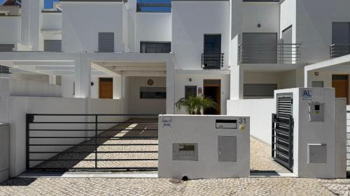 BS House Praia da Lota - Casa à Beira-Mar