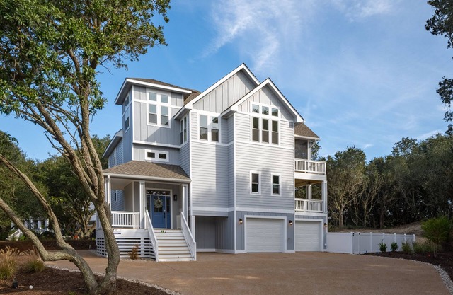 Bubbles Up: New Construction, Private Pool, Hot Tub