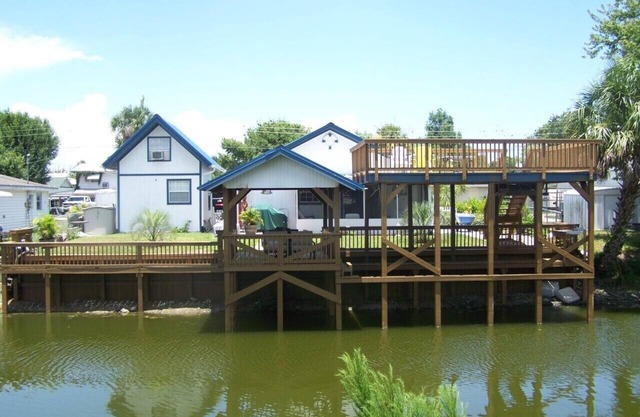 Buckhead Ridge Waterfront House-Es ist 5:00 irgendwo in Buckhead Ridge