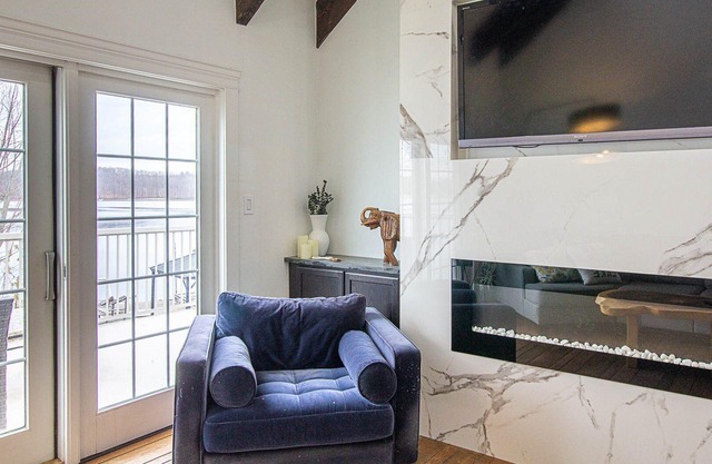 Buckhorn Beach Retreat
