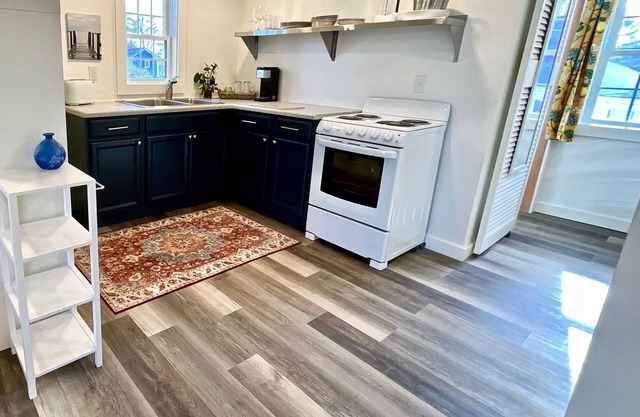 Budget Friendly Studio Loft. Remodeled 2024