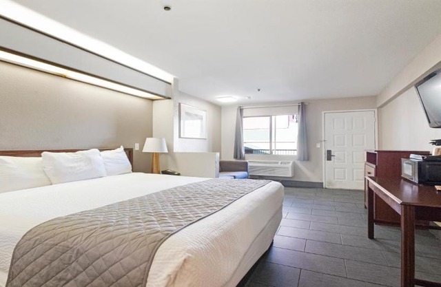 Budget Inn and Suites Stockton Yosemite