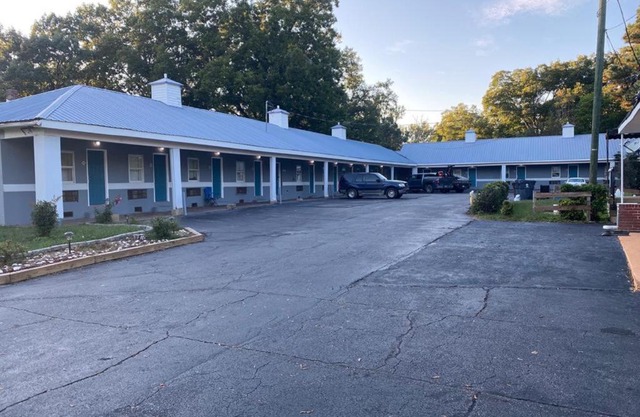 Budget Inn Express