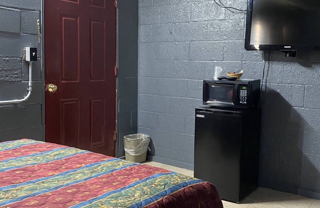 Budget Inn