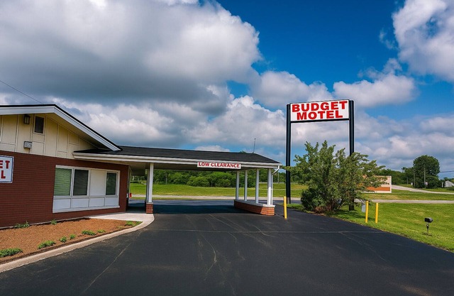 Budget Motel Granite City/St Louis Area