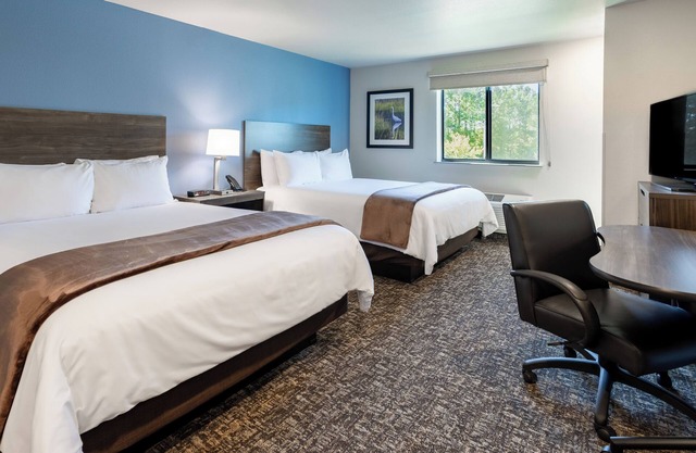 Budget Room with Kitchen – Near Rogue Valley International Medford Airport