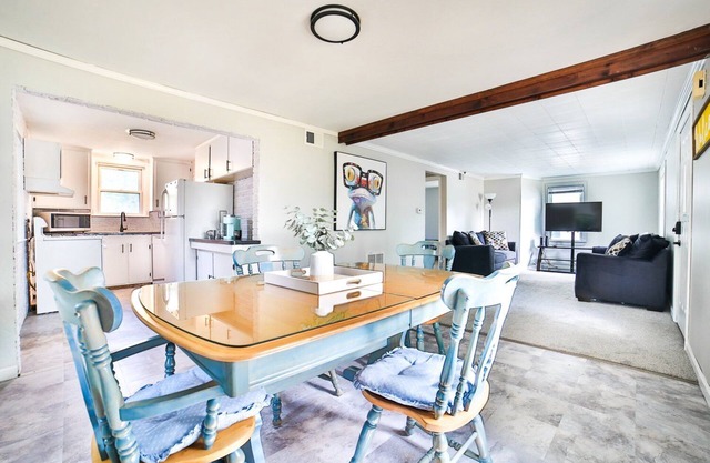 Buffalo/Niagara Cozy Getaway