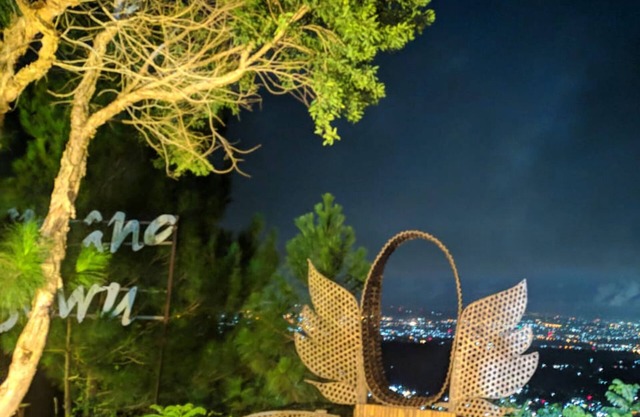 Bukit Lintang Sewu Domping