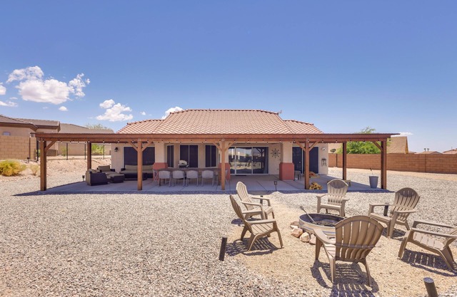 Bullhead City Oasis w/ Fire Pit + Mtn View!