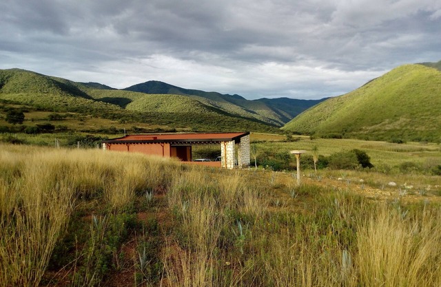 Bungalow at the foot of the mountain